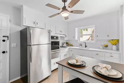 174 Terrace Ave, Jersey City, NJ 07307 - Photo 10