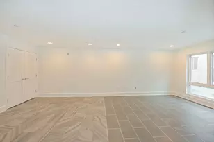 310 Cliff Ln, Cliffside Park, NJ 07010 - Photo 26