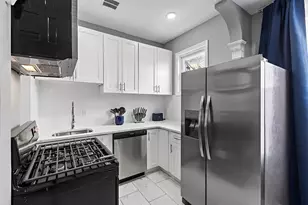 153 Danforth Ave, Jersey City, NJ 07305 - Photo 4