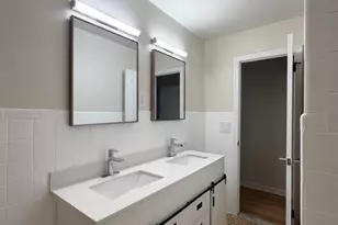 1114 92nd St, North Bergen, NJ 07047 - Photo 8