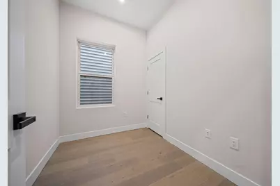 31 Graham St #2, Jersey City, NJ 07307 - Photo 16