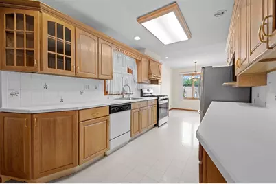 287 Avenue E #1, Bayonne, NJ 07002 - Photo 6