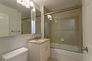 20 2nd St, Jersey City, NJ 07302 - Photo 12