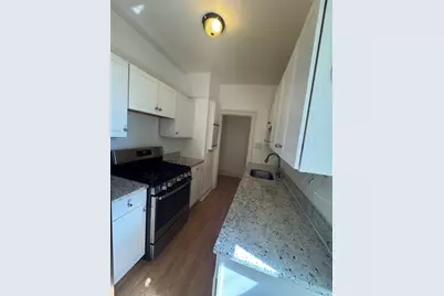 2700 Kennedy Blvd #304, Jersey City, NJ 07306 - Photo 4