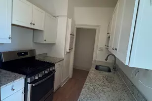 2700 Kennedy Blvd, Jersey City, NJ 07306 - Photo 4