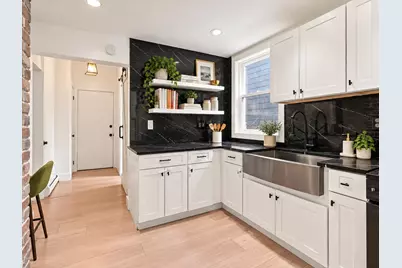 2226 Kennedy Blvd #1, Jersey City, NJ 07304 - Photo 6