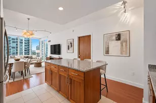 20 Newport Pkwy, Jersey City, NJ 07310 - Photo 12