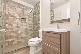 330 4th St, Jersey City, NJ 07302 - Photo 8