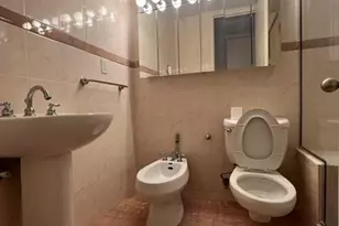 7000 Blvd E, Guttenberg, NJ 07093 - Photo 24