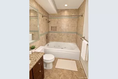 600 Hudson St #2D, Hoboken, NJ 07030 - Photo 4