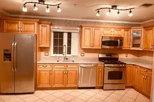 61 71st St, Guttenberg, NJ 07093 - Photo 4