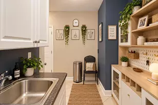 15 Broadway, Bayonne, NJ 07002 - Photo 10