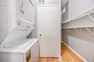 327 Sea Isle Key, Secaucus, NJ 07094 - Photo 22