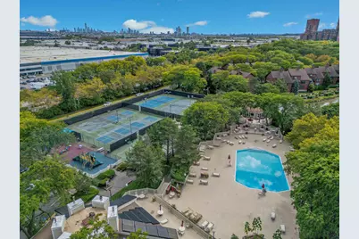 327 Sea Isle Key, Secaucus, NJ 07094 - Photo 30