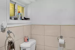 160 Fulton Ave, Jersey City, NJ 07305 - Photo 30