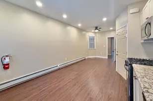120 68th St, Guttenberg, NJ 07093 - Photo 6