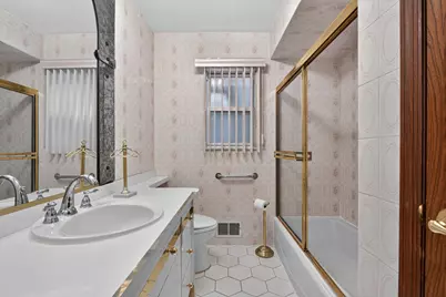 1 Gregg Lane, Bayonne, NJ 07002 - Photo 18
