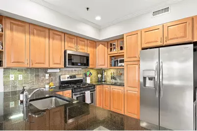 547 Bloomfield St #4, Hoboken, NJ 07030 - Photo 10