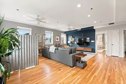 547 Bloomfield St #4, Hoboken, NJ 07030 - Photo 4