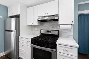 117 Sherman Ave, Jersey City, NJ 07307 - Photo 6