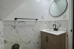 93 W 17th St, Bayonne, NJ 07002 - Photo 8