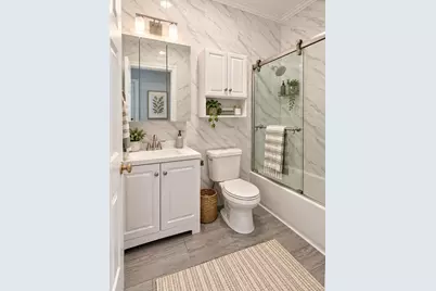 368 Armstrong Ave, Jersey City, NJ 07305 - Photo 2