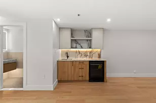 85 Sherman Pl, Jersey City, NJ 07307 - Photo 20