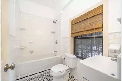 163 Christopher Columbus Dr #C, Jersey City, NJ 07302 - Photo 10
