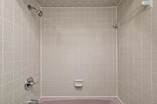 696 Ave E, Bayonne, NJ 07002 - Photo 16