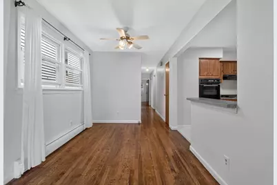 696 Avenue E #1, Bayonne, NJ 07002 - Photo 4