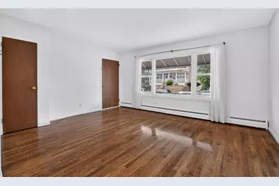696 Avenue E #1, Bayonne, NJ 07002 - Photo 6