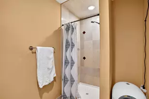 769 Montgomery St, Jersey City, NJ 07306 - Photo 24