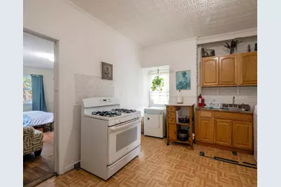 90 Dwight St, Jersey City, NJ 07305 - Photo 6
