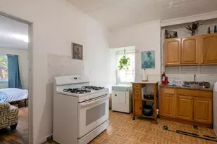 90 Dwight St, Jersey City, NJ 07305 - Photo 6