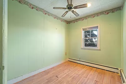 526 Avenue E, Bayonne, NJ 07002 - Photo 12