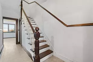 526 Ave E, Bayonne, NJ 07002 - Photo 8