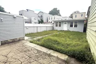 228 Bowers St, Jersey City, NJ 07307 - Photo 14