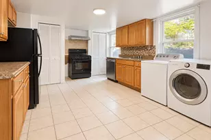 60 Laidlaw Ave, Jersey City, NJ 07306 - Photo 10