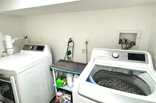 106 Astor Pl, Jersey City, NJ 07304 - Photo 26