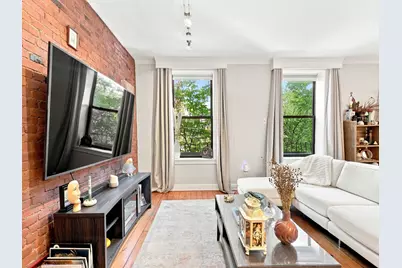 603 1st St #2, Hoboken, NJ 07030 - Photo 2