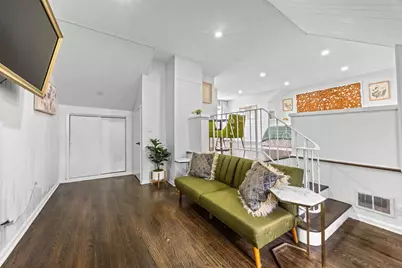 4 Parkside Lane, Bayonne, NJ 07002 - Photo 18