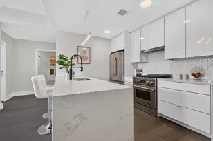 380 Newark Ave, Jersey City, NJ 07302 - Photo 8
