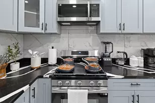 423 5th St, Union City, NJ 07087 - Photo 6