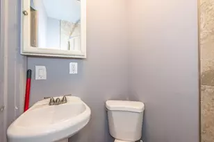 132 Terrace Ave, Jersey City, NJ 07307 - Photo 18