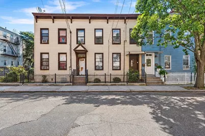 34 Concord St, Jersey City, NJ 07306 - Photo 2