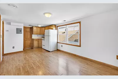 810 2nd St #2, Secaucus, NJ 07094 - Photo 2