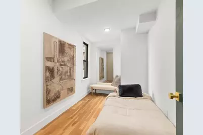 297 New York Ave, Jersey City, NJ 07307 - Photo 10
