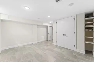 93 Pearsall Ave, Jersey City, NJ 07305 - Photo 18