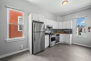 340 7th St, Jersey City, NJ 07302 - Photo 2