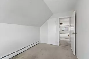 81 Country Village Rd, Jersey City, NJ 07305 - Photo 38